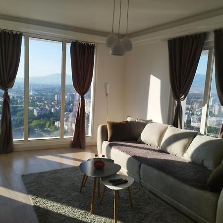 Skopje Sky City 19Th Floor Twin & 12Th Floor & 25Th & 33 Floor Apartments & With Pool & Spa & Gym & Parking Included In Price Buitenkant foto