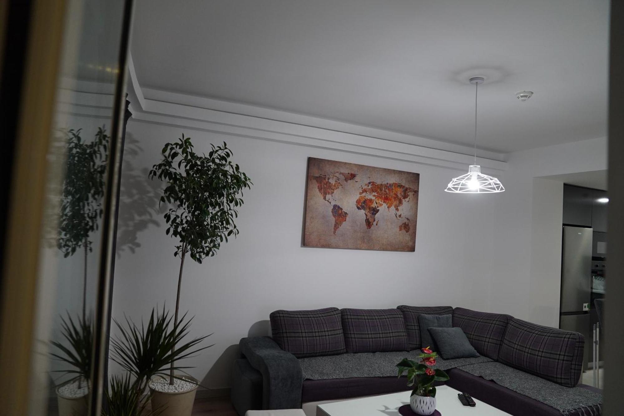 Skopje Sky City 19Th Floor Twin & 12Th Floor & 25Th & 33 Floor Apartments & With Pool & Spa & Gym & Parking Included In Price Buitenkant foto