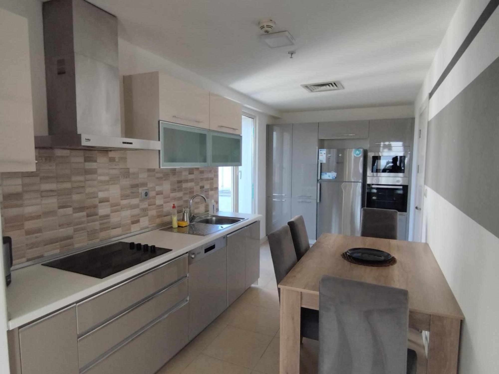 Skopje Sky City 19Th Floor Twin & 12Th Floor & 25Th & 33 Floor Apartments & With Pool & Spa & Gym & Parking Included In Price Buitenkant foto