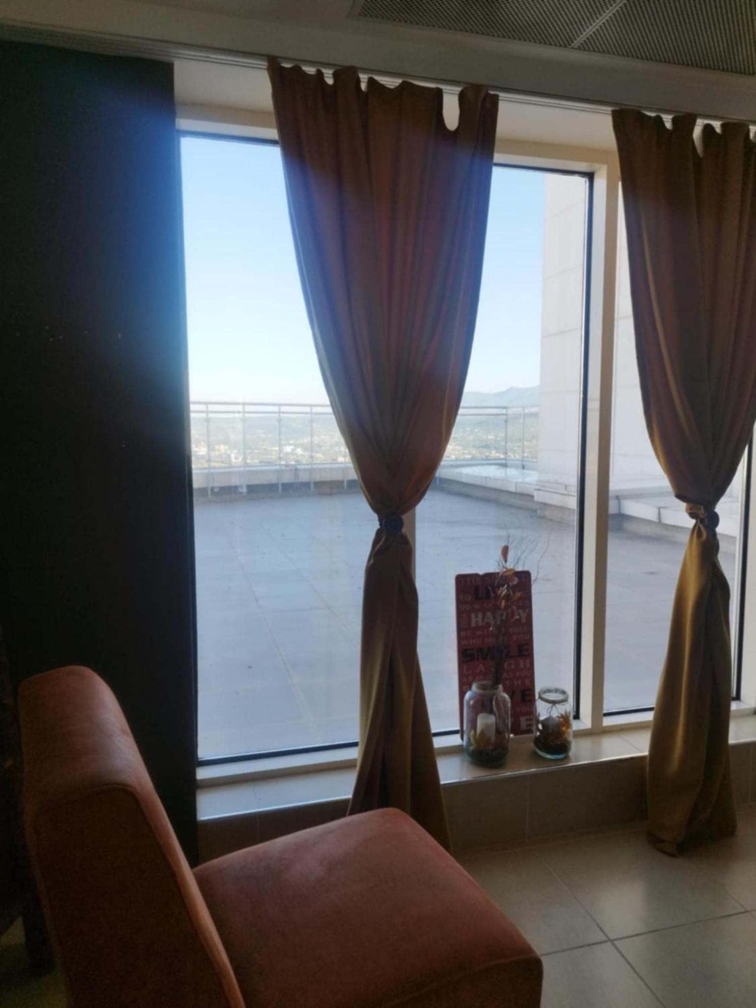 Skopje Sky City 19Th Floor Twin & 12Th Floor & 25Th & 33 Floor Apartments & With Pool & Spa & Gym & Parking Included In Price Buitenkant foto